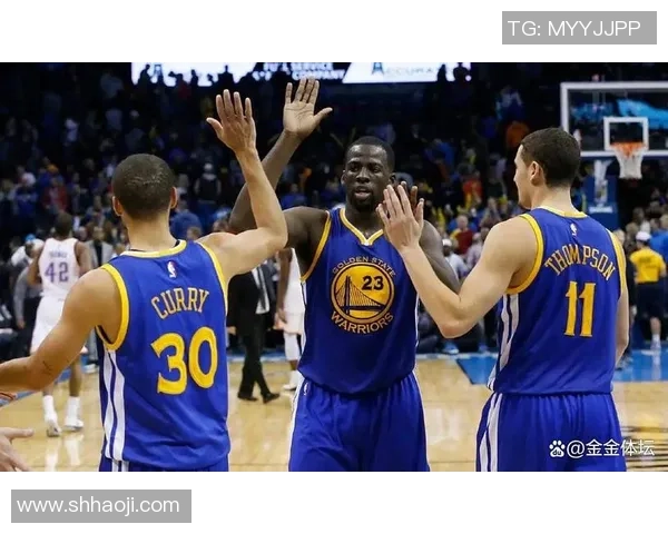 德雷蒙德格林的篮球智慧与领导力如何影响勇士队的未来发展